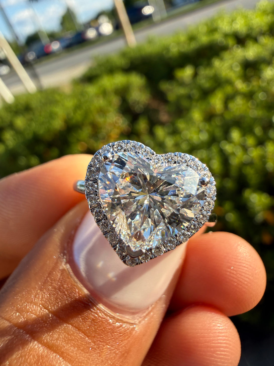 3 carat oval center stone iGI certified FULL Engagement Set with side band , made in VVS, Ring handcrafted diamonds , made in 14k gold handcrafted stones with high end jewelr (MADE IN GOLD)