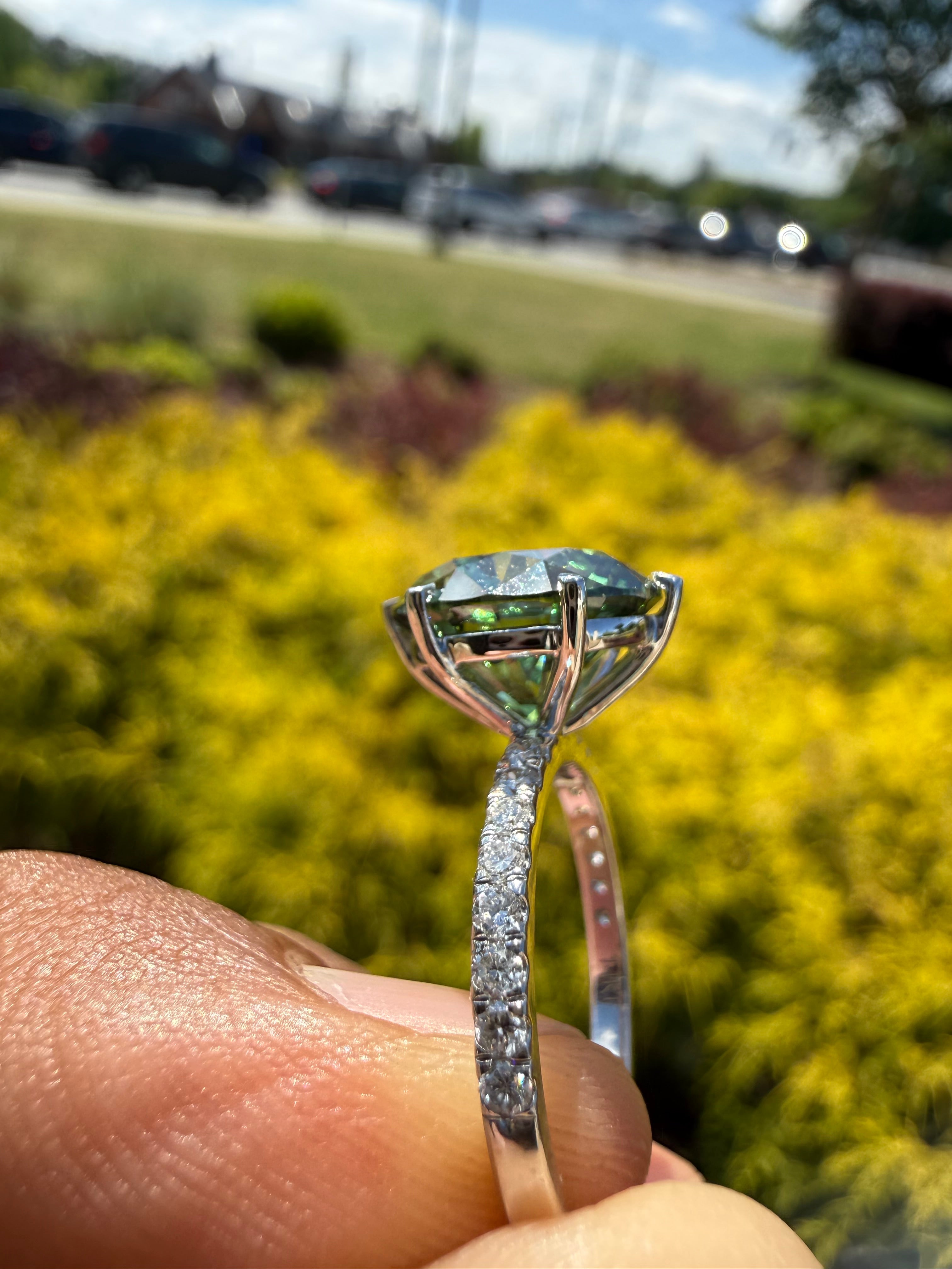 5.3 carat fancy green ring  handcrafted ring made with 14k gold in grown diamond