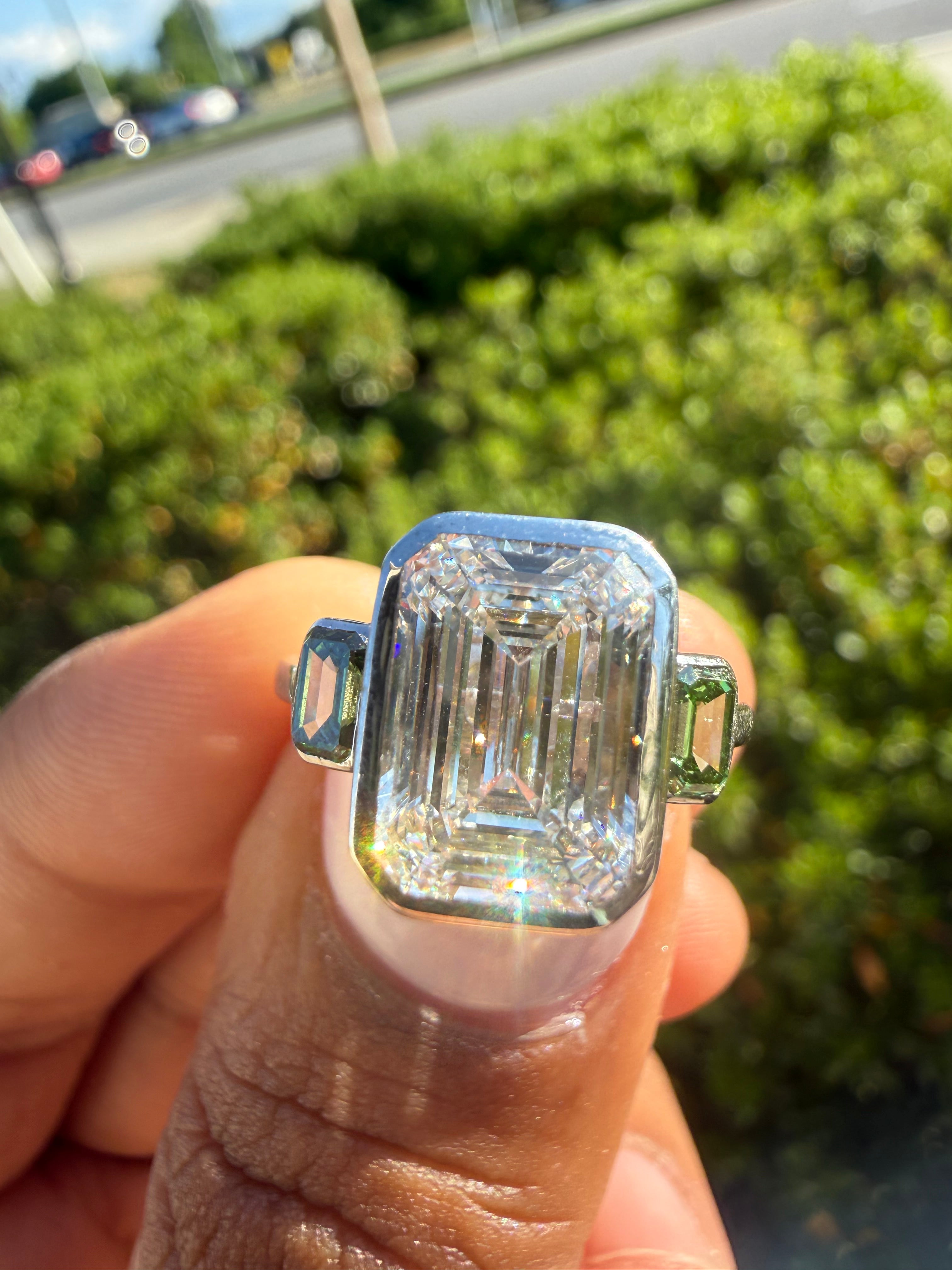 3 carat emerald cut special cut ring cut E vs IGI certified  stone with special cut on side stone fancy green highly handcrafted in grown diamond 14k gold ( made in gold )