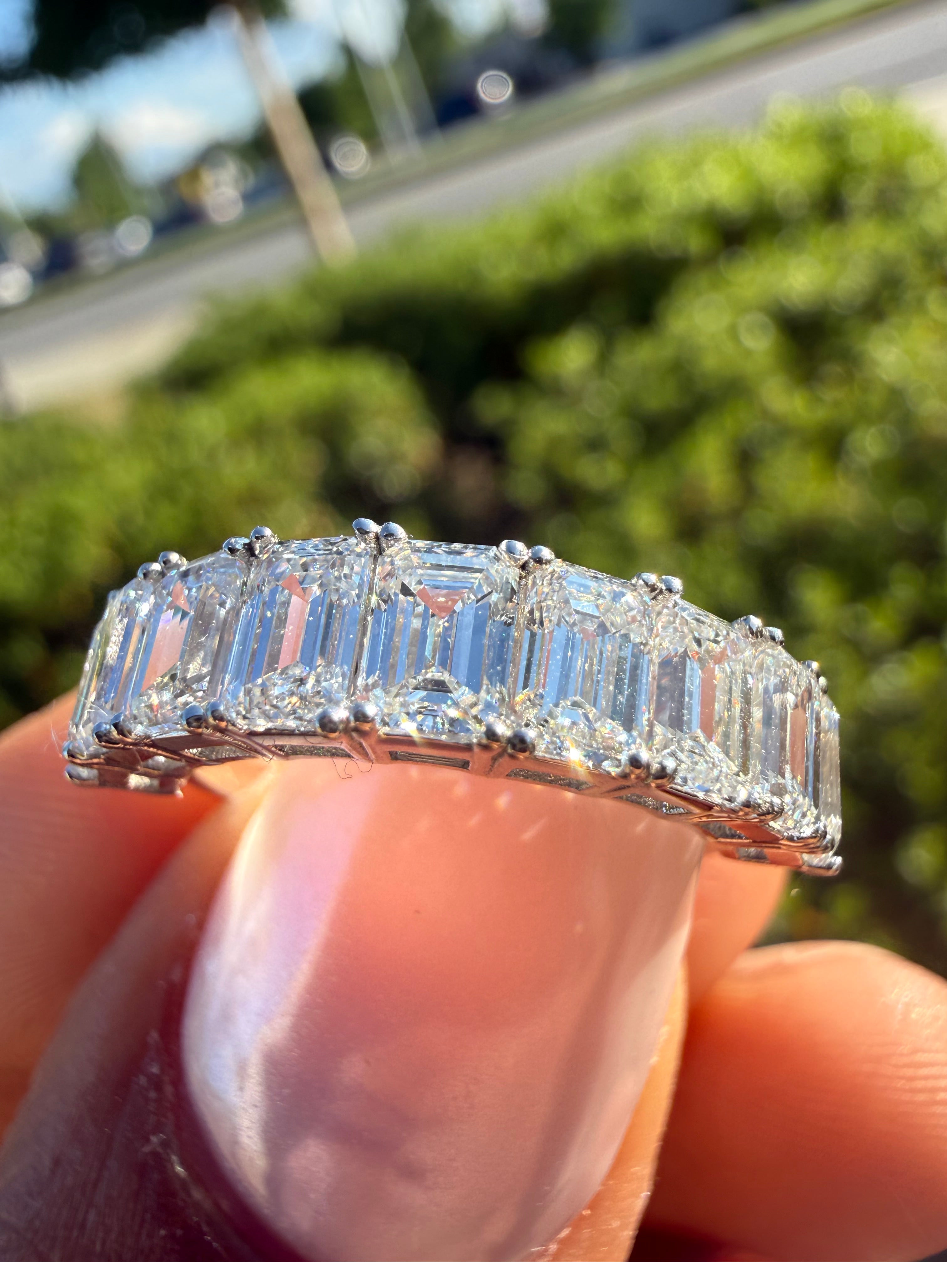 3 carat emerald cut  special cut ring VVS stone with special cut on side stone fancy highly handcrafted in grown diamond 14k gold ( made in gold )