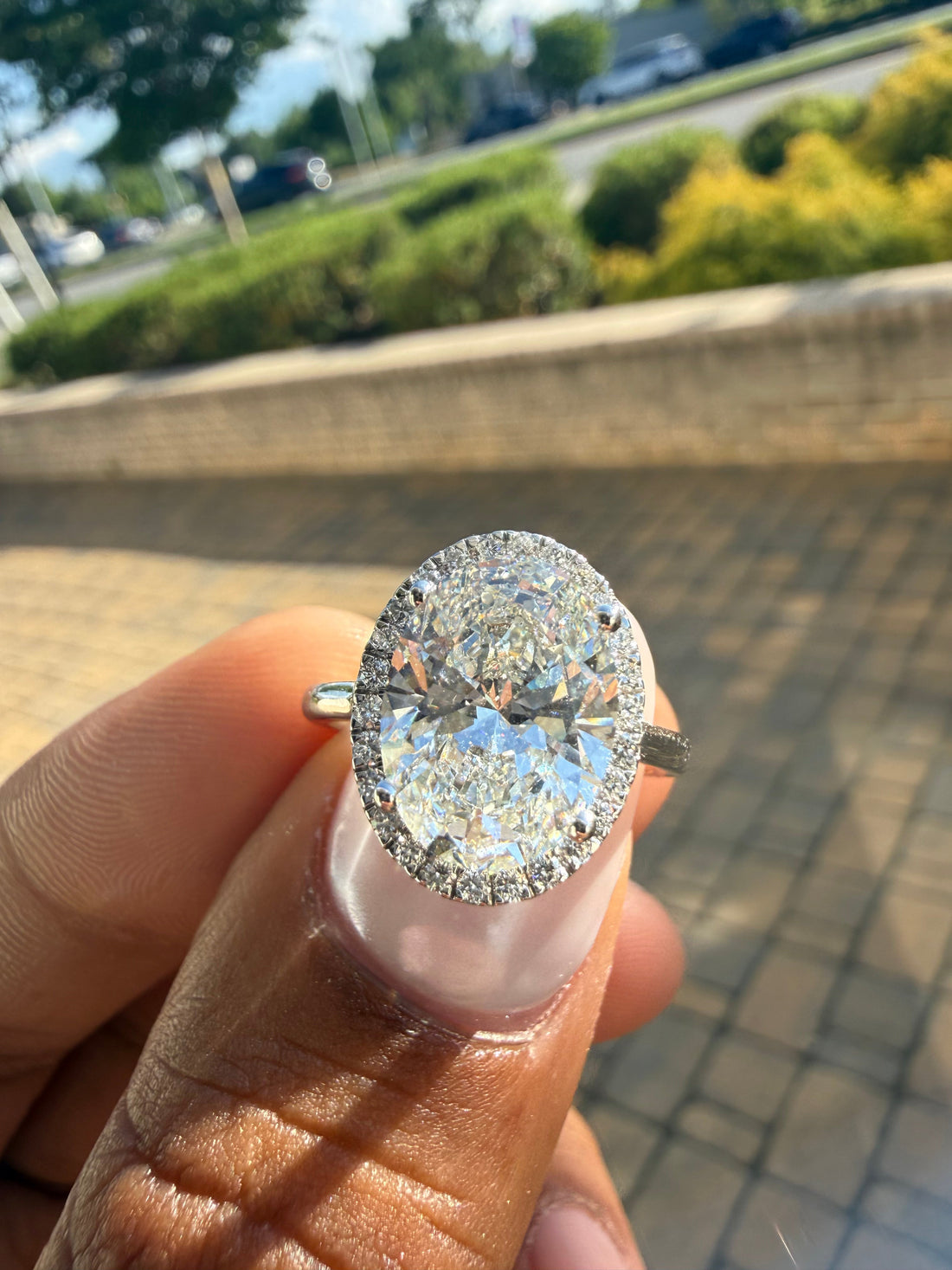 3 carat oval cut ring cut E vs IGI certified 3 carat center stone with special cut on side stone highly handcrafted in grown diamond 14k gold