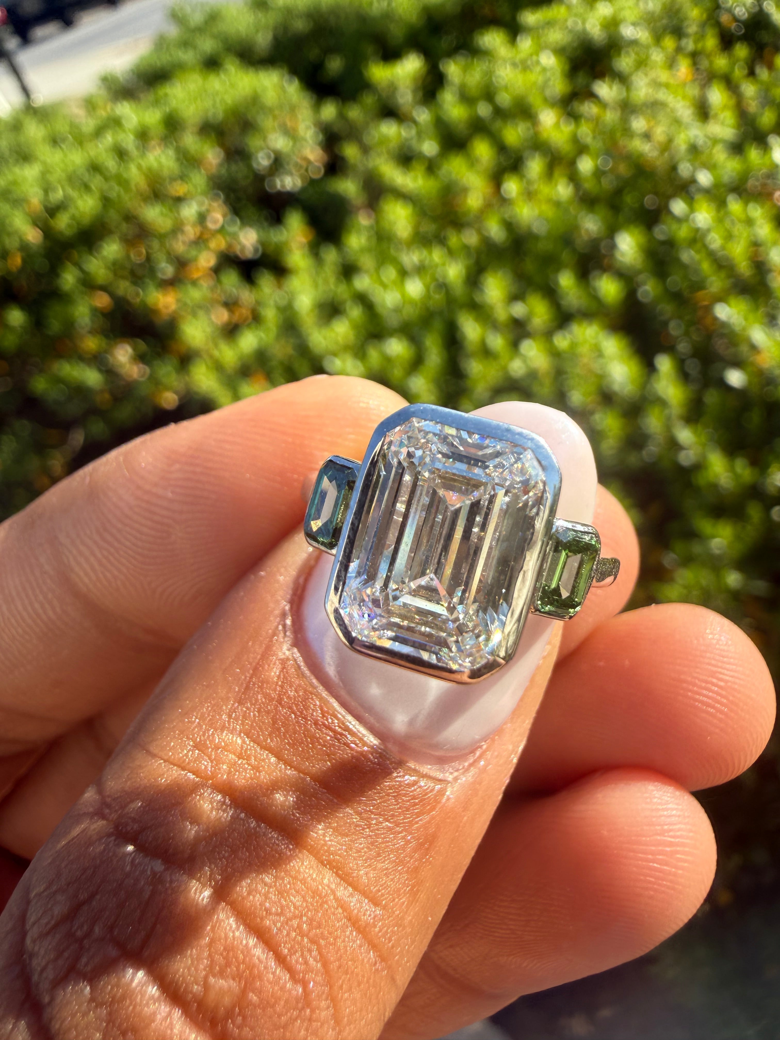 3 carat emerald cut special cut ring cut E vs IGI certified  stone with special cut on side stone fancy green highly handcrafted in grown diamond 14k gold ( made in gold )