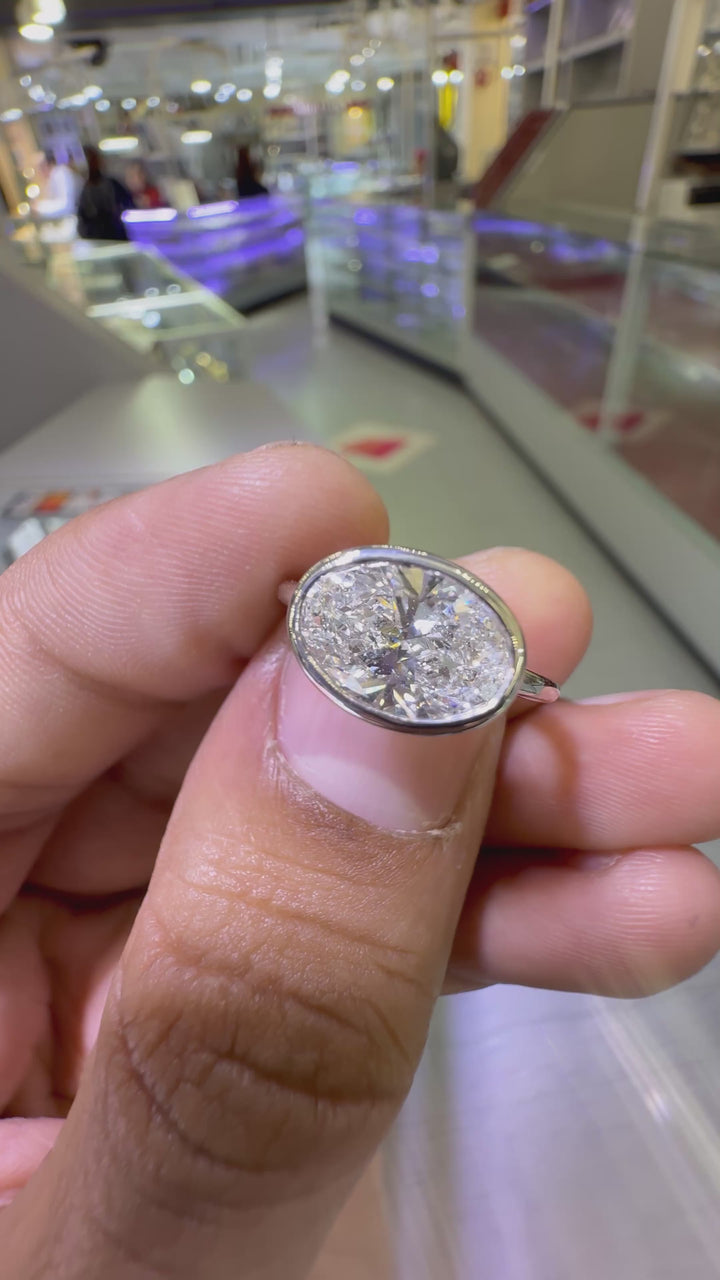 5 carat oval cut E VS1 igi certified stone Engagement Ring handcrafted with 14k white gold ! Certified igi grown diamond
