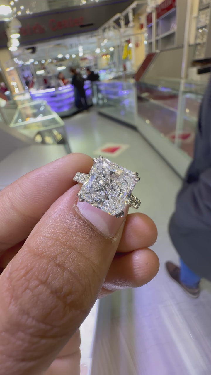 5 carat square cushion cut E VS1 igi certified stone Engagement Ring handcrafted with 14k white gold ! Certified igi grown diamond (Copy)